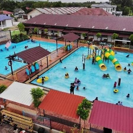 Asfa D Village - Resort - Homestay - Family Room Kemasik المظهر الخارجي الصورة
