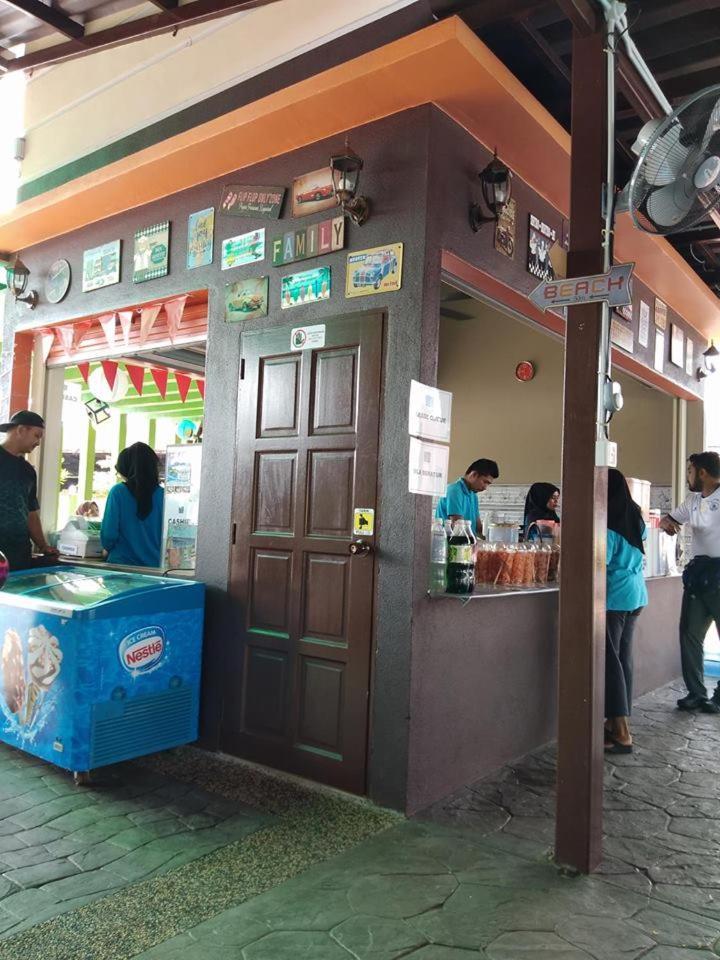 Asfa D Village - Resort - Homestay - Family Room Kemasik المظهر الخارجي الصورة